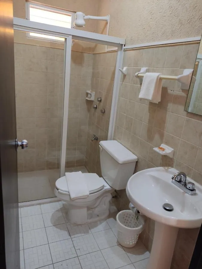 Hotel Las Americas Мерида 4*,